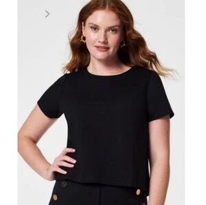 Spanx Ponte black crew neck short sleeve stretch pleated back top. Size 2X